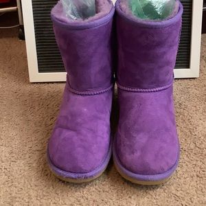 Classic II (Little Kid/Big Kid) UGGS